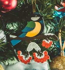 Елочные игрушки из дерева - Синица на ветке 270-1