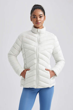 Водоотталкивающая приталенная куртка-пуховик DeFactoFit  фото 4