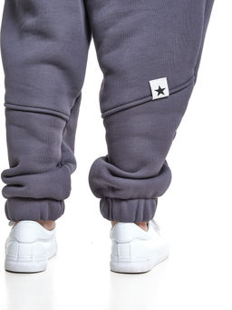 Брюки с шевроном для мальчика штаны спортивные 22-7683 светлый графит - Mini maxi фото 18