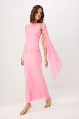 Siyah Pelerin Detayl? Orme Tul Astarl? Maxi Abiye & Mezuniyet Elbisesi TPRSS26AE00033 - Trendyolmilla фото 5