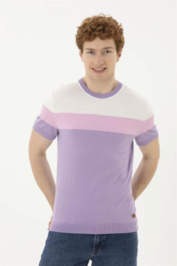 Мужской сиреневый свитер