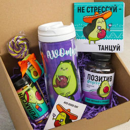 Гифтбокс Анти-стресс форте: чай 50 г., термостакан 350 мл., драже 80 г., шоколад 4 шт. х 5 г., леденец 15 г. - Фабрика счастья фото 2