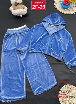 Костюм бархатный для девочка