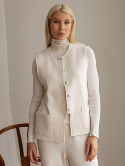 Жилет женский шерсть 60%, вискоза 40%