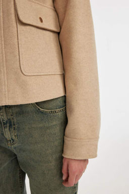 Куртка стандартного кроя с воротником-поло и строчкой - Defacto фото 6