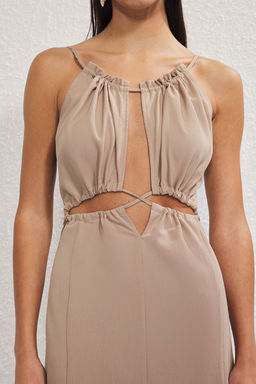 Trendyolmilla Siyah Dokuma Baglama Detayl? Plaj Elbise TBESS25EL00137  фото 7