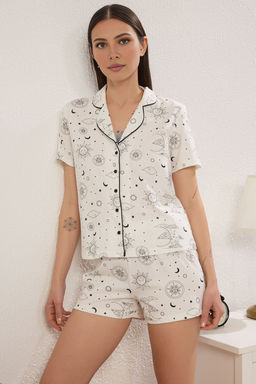 Trendyolmilla Ekru 100% Pamuklu Galaksi Desenli Biyeli Sortlu Orme Pijama Tak?m? THMSS25PT00373  фото 3