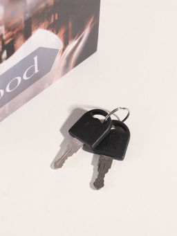 Шкатулка книга - сейф «Мегаполис. Девушка. Настроение» дерево, искусственная кожа, 21×13×5 см