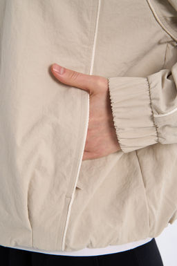 Ветровка Бежевый