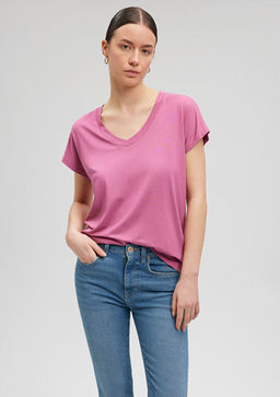 V Yaka Pembe Basic Viskoz Tisort