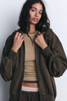 OVERSIZED ZIPPED SWEATSHIRT - Zara фото 20