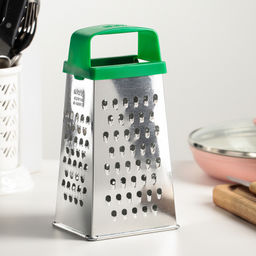 Терка универсальная КВАРЦ арт.К01.000.03 с пл.руч. из белой жести 0,25-0,28мм 11х8,5х22