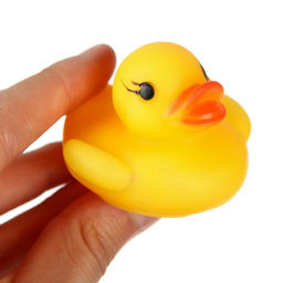 Резиновые игрушки для ванны Крошка Я «Утята с кругом», 8 см, с пищалкой, в наборе 4 шт., МИКС