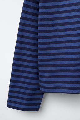 STRIPED T-SHIRT WITH EMBROIDERED HEART - Zara фото 4