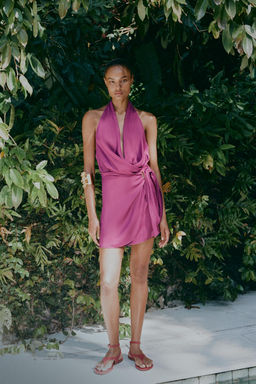 HALTER KNOT MINI DRESS