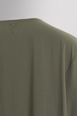 CAMISETA T?CNICA ESTRUCTURA / Gris antracita