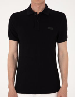 Siyah Slim Fit _rme Dokulu Polo Yaka Ti__rt