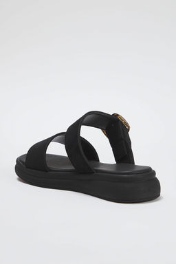 Trendyol Shoes Siyah Suet Gold Tokal? Duz Kad?n Terlik TAKSS25TE00006 - Trendyolmilla фото 7