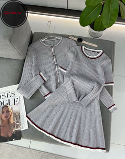 Костюм тройка