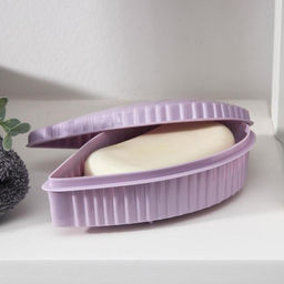 Мыльница пластиковая с крышкой «Листочек», 15×8×4,5 см, цвет МИКС
