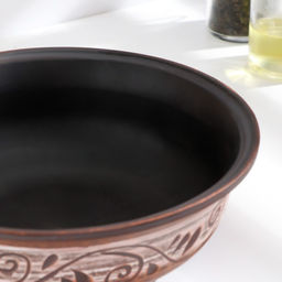 Тарелка глубокая «Ангоб», 700 мл, 18×6 см, красная глина