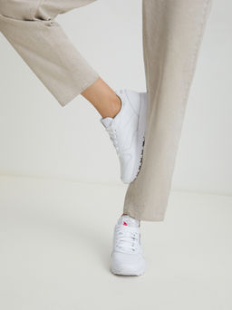 Женские кроссовки REEBOK CLASSIC LEATHER Артикул 2819457, белый