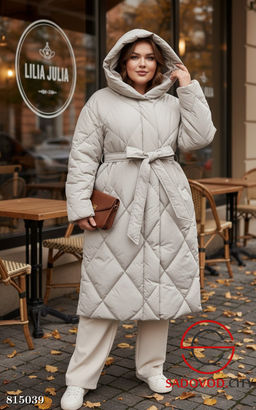 Куртка женская с капюшоном