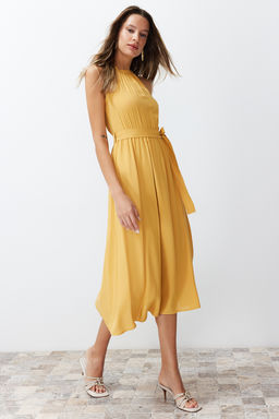 TRENDYOLMILLA Ac?k Kahverengi Kusakl? Duz Beli lastikli Kusakl? Midi Dokuma Elbise TWOSS19EL0155  фото 3