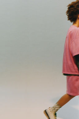 T-SHIRT AND BERMUDA SHORTS SET WITH SLOGAN - Zara фото 13