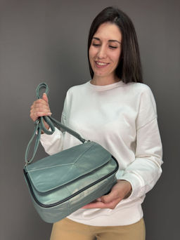 Сумка женская из телячьей кожи