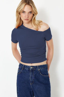 Indigo Buzgulu Asimetrik Yaka Esnek Orme Bluz TWOSS24BZ00073