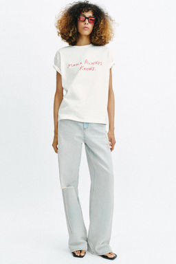 CAMISETA TEXTO MANGA CORTA / Blanco