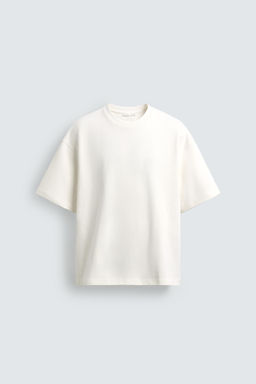 CAMISETA PARCHE TEXTURA COMBINADA / Blanco