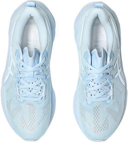 Кроссовки женские