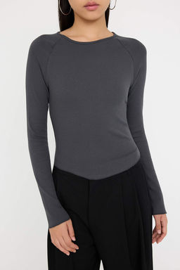 Teen Ac?k Sar? Fitted/Vucuda Oturan Crop/K?sa Orme Bluz TWOAW26BZ00080 - Trendyolmilla фото 9