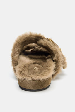 BUCKLED FLAT SHEEPSKIN SANDALS - Zara фото 4