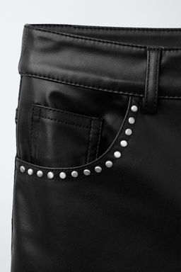 STUDDED LEATHER EFFECT FLARE TROUSERS - Zara фото 3