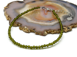 Браслет на ногу из циркона шарик граненый 3мм цв.оливковый, 21см