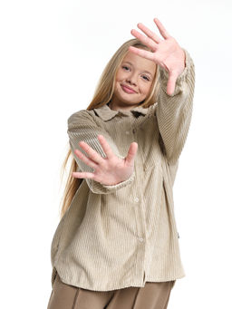 Вельветовая рубашка для девочки 22-7364 бежевый - Mini maxi фото 3