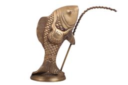 Статуэтка Карась с удочкой №Ст4170