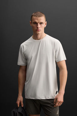 BASIC TRAINING T-SHIRT - Zara фото 11