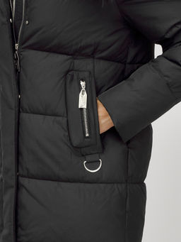 Куртка Бренд Visdeer  ПРЕМИУМ КЛАССА зимняя с мехом ЕНОТА, черного цвета  фото 17