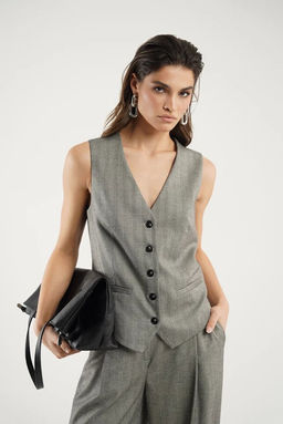 Жилет женский