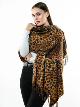 Яркий палантин с анималистичным принтом