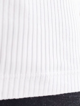 D49.104 Футболка женская белый