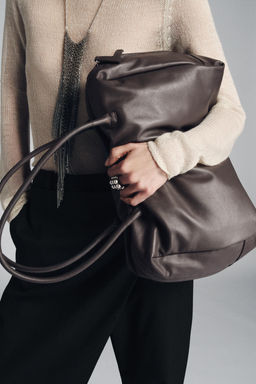 MAXI LEATHER BOWLING BAG - Zara фото 3