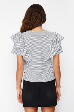 TRENDYOLMILLA Siyah Kollar? F?rf?rl? Regular/Normal Kal?p Cizgili Bisiklet Yaka Orme T-Shirt TWOSS24TS00061 фото 6