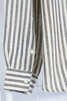 Lacivert Regular Fit Cizgili Dokulu Buyuk Beden Gomlek TMNSS24AX00015