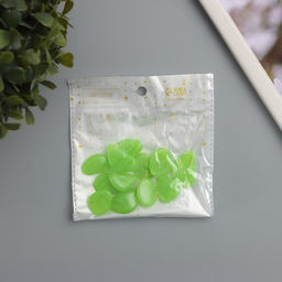 Цена за 2 шт. Декор для творчества пластик светится в темноте «Зелёные камешки», набор 12 шт.