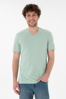 Erkek Regular Fit V Yaka Su Ye_ili Basic Ti__rt Sepette S_rpriz _ndirim